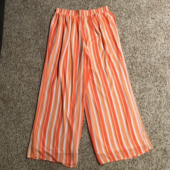 Size 14/16 bright orange and white striped palazzo pants with pockets - Picture 3 of 3